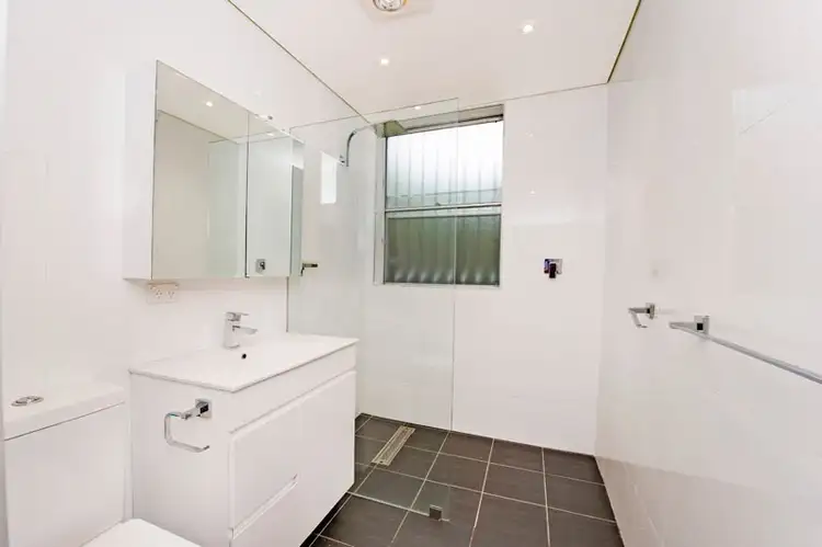 Fourth view of Homely apartment listing, 2/31 Birriga Road, Bellevue Hill NSW 2023