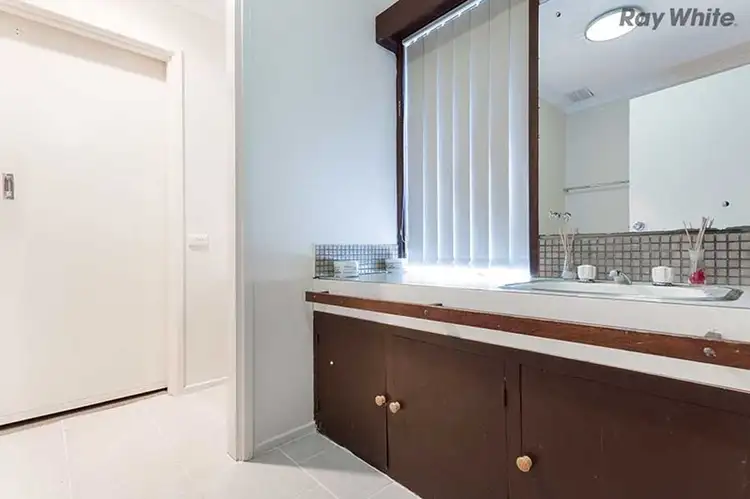 Sixth view of Homely house listing, 5 Camelot Drive, Albanvale VIC 3021