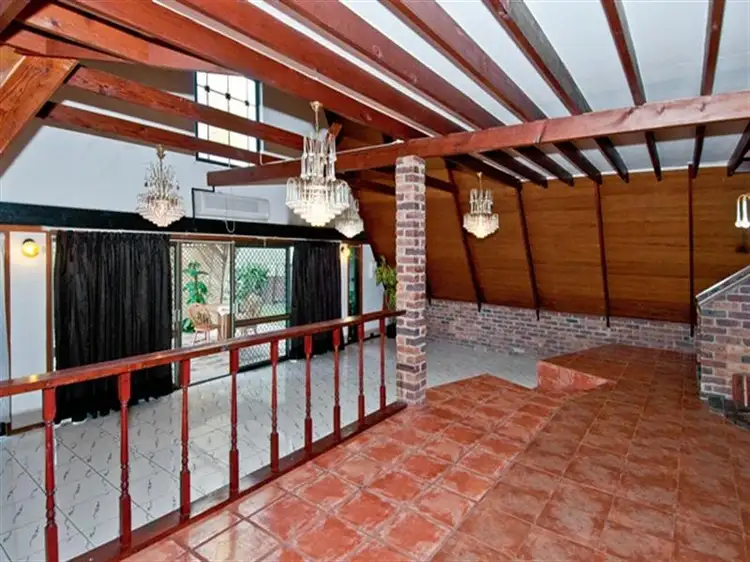 Fifth view of Homely house listing, 2 Kraatz Avenue, Loganlea QLD 4131