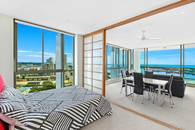 2004/1 Como Crescent, Southport QLD 4215