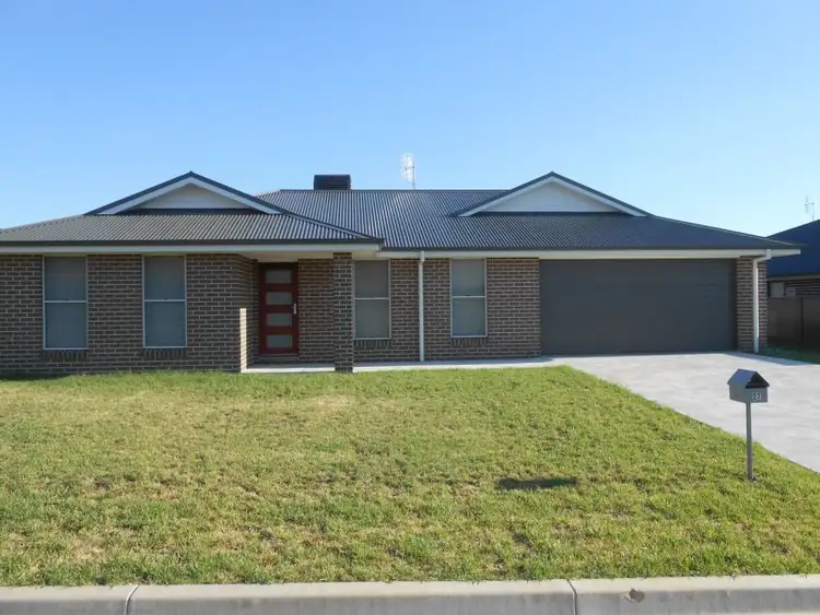 Second view of Homely house listing, 27 Kingham Street, Tamworth NSW 2340