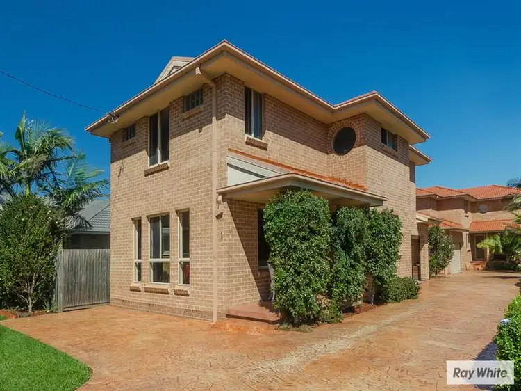 Second view of Homely townhouse listing, 1/2 Iluka Avenue, Barrack Point NSW 2528