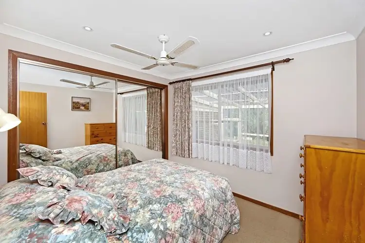 Fifth view of Homely house listing, 90 Kerry Crescent, Berkeley Vale NSW 2261