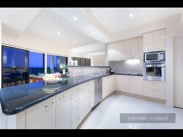 Fourth view of Homely house listing, 2 Hakea Crescent, Chapel Hill QLD 4069
