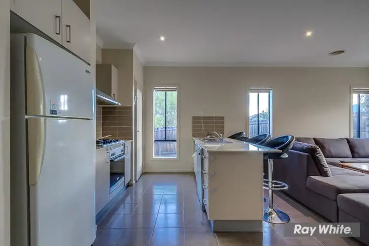 Sixth view of Homely house listing, 28 Starling Avenue, Tarneit VIC 3029
