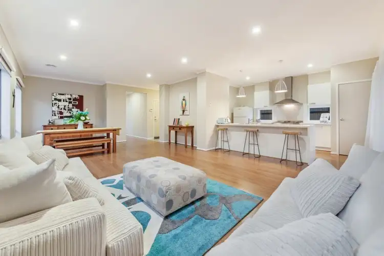 Fifth view of Homely house listing, 14 Clopton Rise, Craigieburn VIC 3064