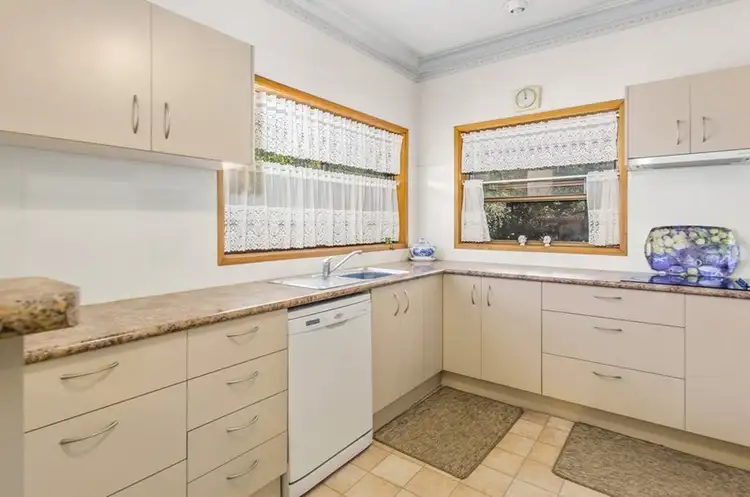 Sixth view of Homely house listing, 5 Weir Street, Kiama Heights NSW 2533