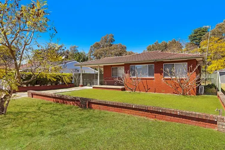 22 Miami Avenue, Woy Woy NSW 2256