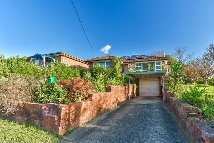 1 Foreman Street, Glenfield NSW 2167