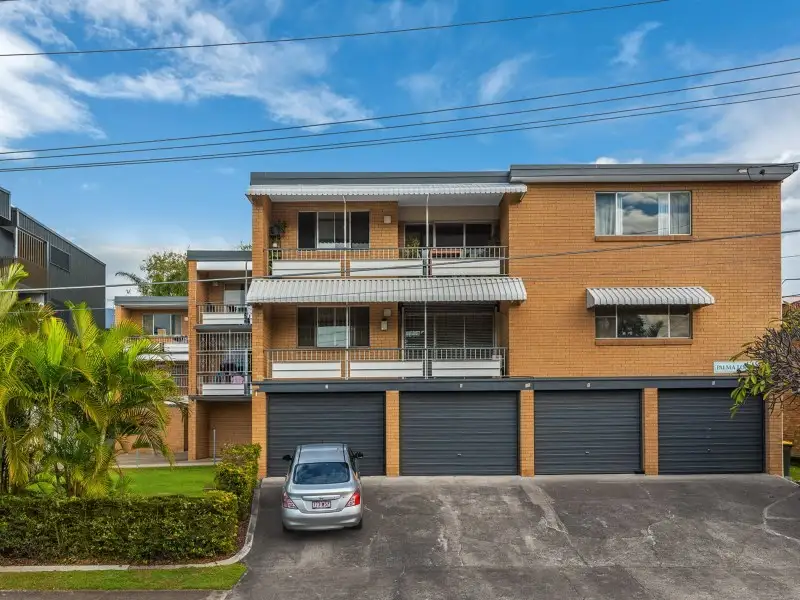 Main view of Homely unit listing, 1/49 Gordon Street, Greenslopes QLD 4120