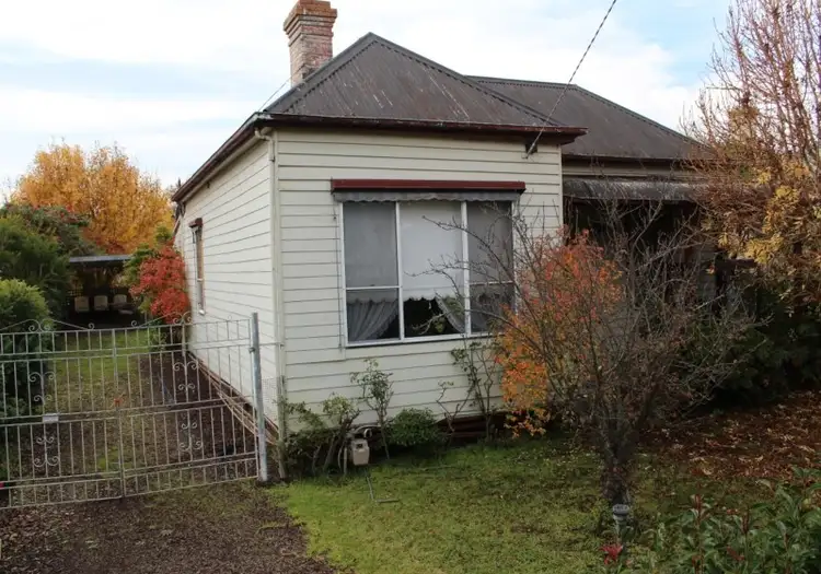 22 Stephen Street, Hamilton VIC 3300