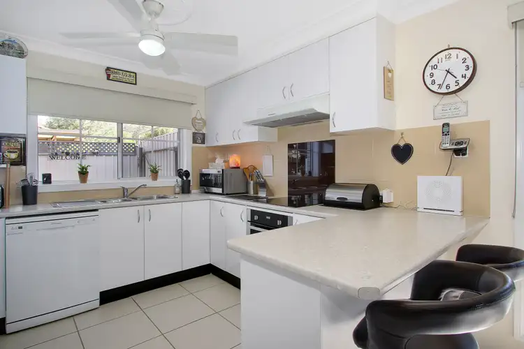 Second view of Homely townhouse listing, 3/12 Chifley Street, West Wodonga VIC 3690