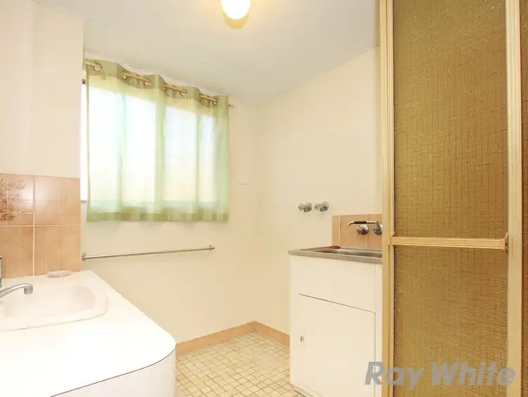 Fourth view of Homely unit listing, 2/59 Prince Edward Parade, Redcliffe QLD 4020