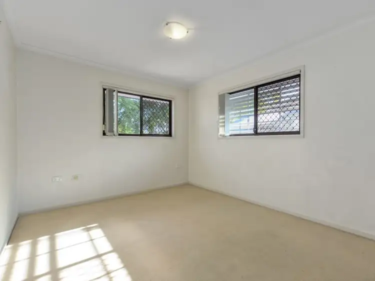 Sixth view of Homely apartment listing, 1/106 Linton Street, Kangaroo Point QLD 4169