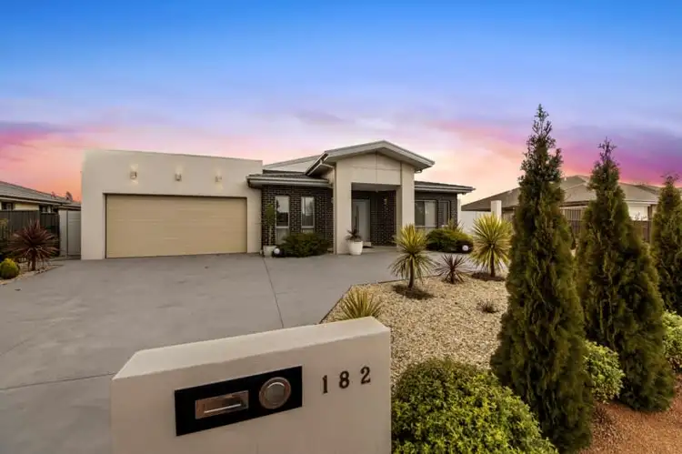 182 Kerrigan Street, Dunlop ACT 2615