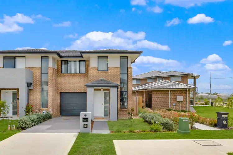 8 O'Loughlan Street, Bardia NSW 2565