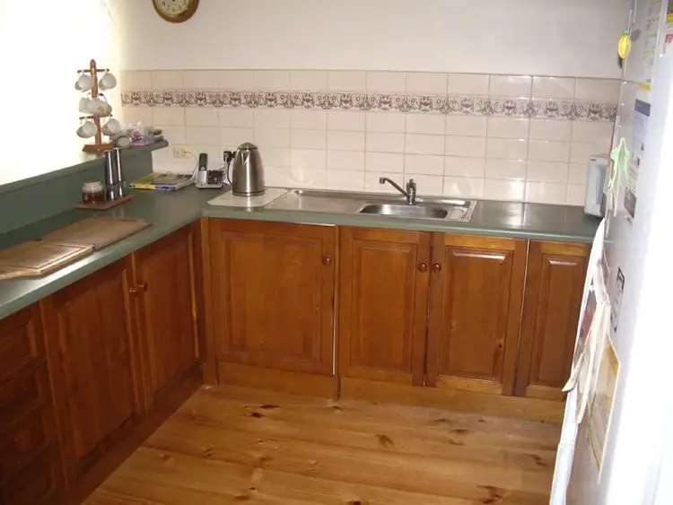 Fifth view of Homely house listing, 18 Dinning Terrace, Bordertown SA 5268