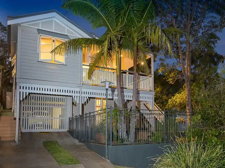 7 Forrester Terrace, Bardon QLD 4065
