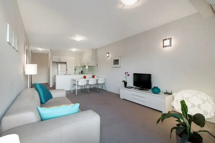 Second view of Homely apartment listing, 7/3 Glenroy Road, Hawthorn VIC 3122