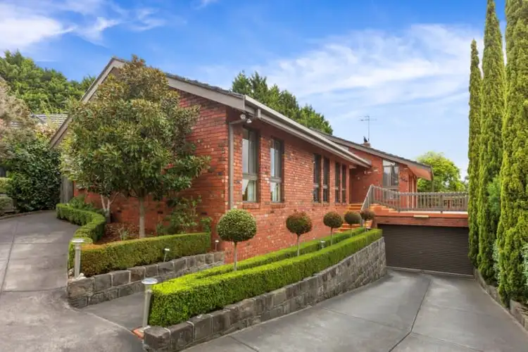 Third view of Homely house listing, 8 Thornleigh Place, Templestowe VIC 3106