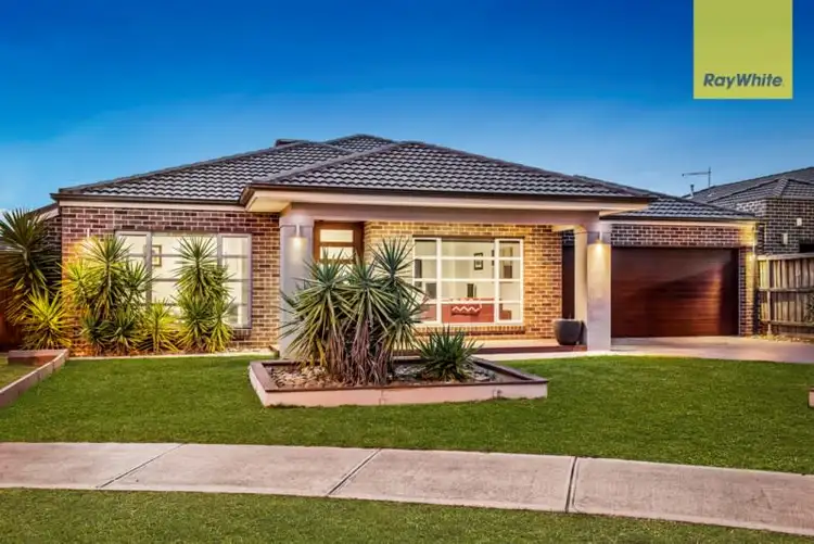 4 Shadforth Close, Taylors Hill VIC 3037