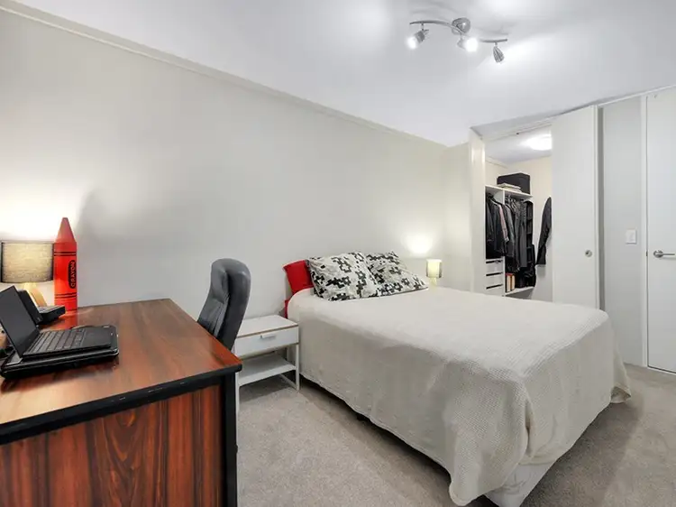 Seventh view of Homely apartment listing, 5B/28 Fortescue Street, Spring Hill QLD 4000