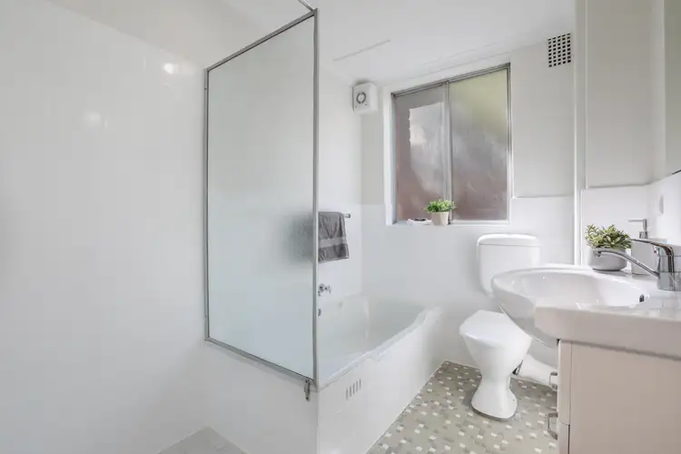 Sixth view of Homely apartment listing, 2/9 Burley Street, Lane Cove NSW 2066