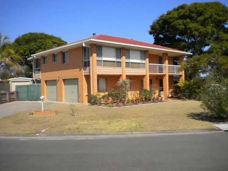 Seventh view of Homely house listing, 2 Walker Court, Banksia Beach QLD 4507