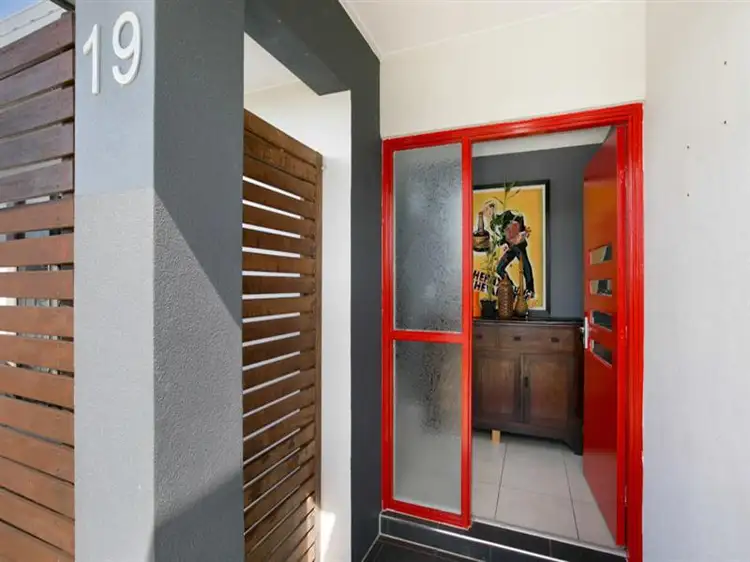 Second view of Homely house listing, 19 Hetherton Street, Smithfield QLD 4878
