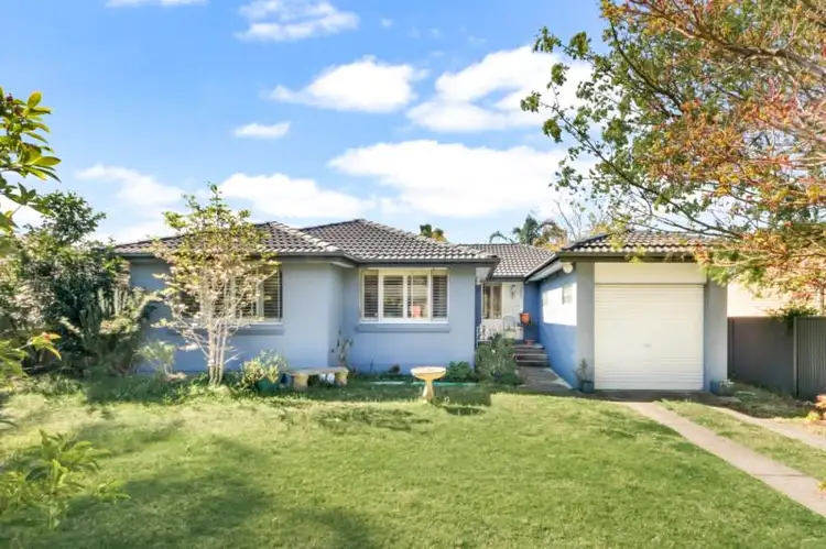 68 Evelyn Street, Macquarie Fields NSW 2564