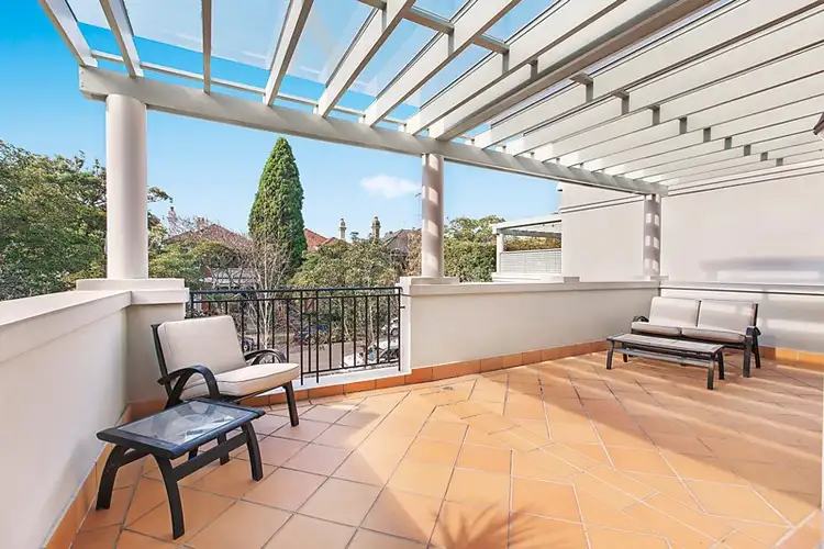 Third view of Homely apartment listing, 4/11-15 Guilfoyle Avenue, Double Bay NSW 2028