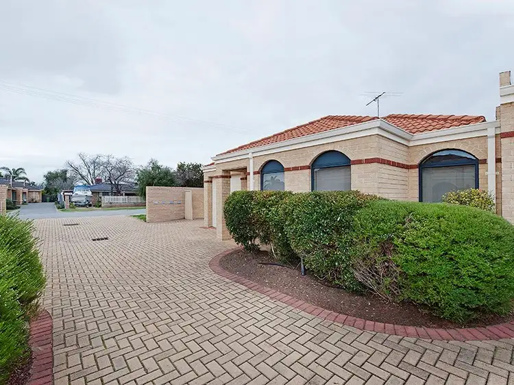 Fourth view of Homely house listing, 1/39 Cooper Street, Mandurah WA 6210
