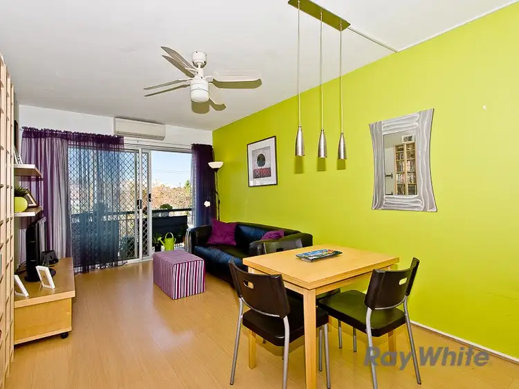 3/21 Edmondstone Street, Newmarket QLD 4051