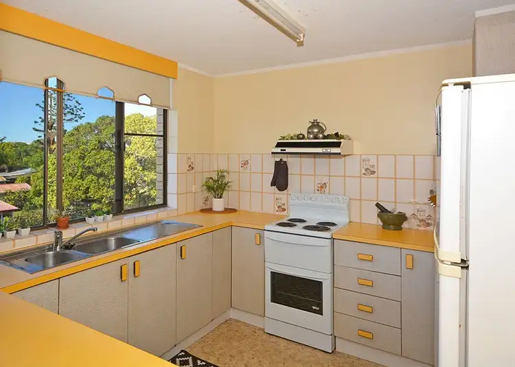 Fifth view of Homely unit listing, 8/242 Esplanade, Pialba QLD 4655