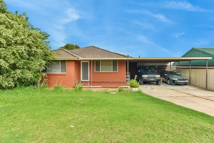 15 Underwood Street, Minto NSW 2566