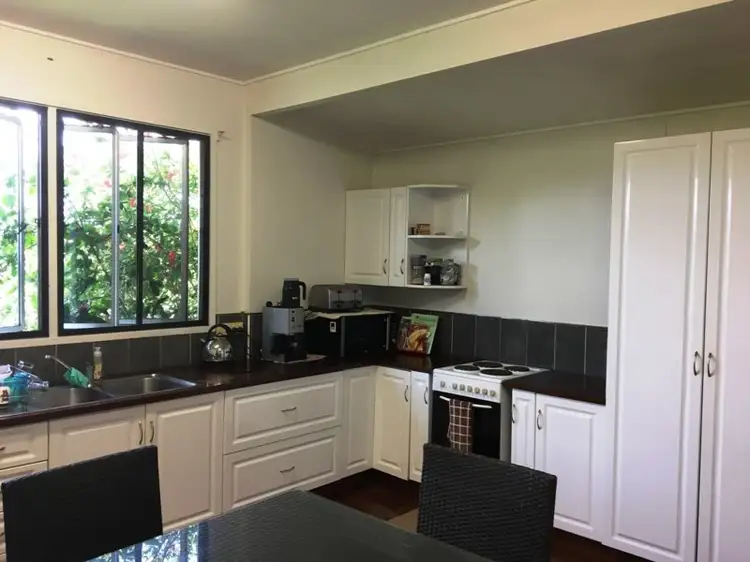 616 Mossman Daintree Road, Miallo QLD 4873