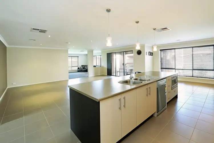 Fifth view of Homely house listing, 8 Springwater Drive, Lara VIC 3212