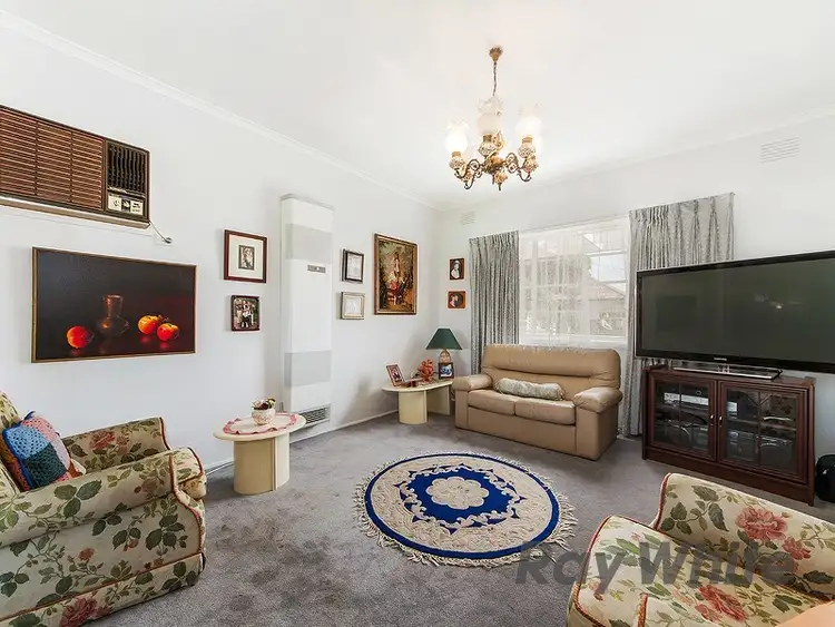 Fifth view of Homely house listing, 50 Vincent Avenue, St Albans VIC 3021