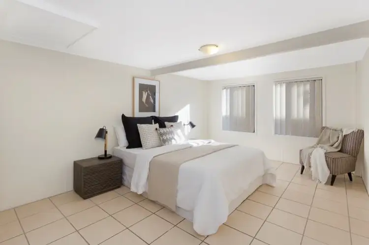 Sixth view of Homely unit listing, 2/19 Cronin Street, Annerley QLD 4103