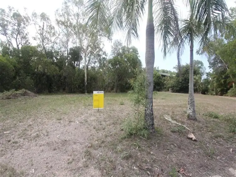 3 Pebble Beach Court, Balgal Beach QLD 4816