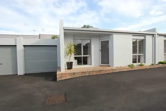 5/6 Park Street, Cowes VIC 3922