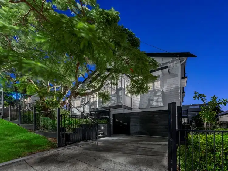 68 Newman Avenue, Camp Hill QLD 4152