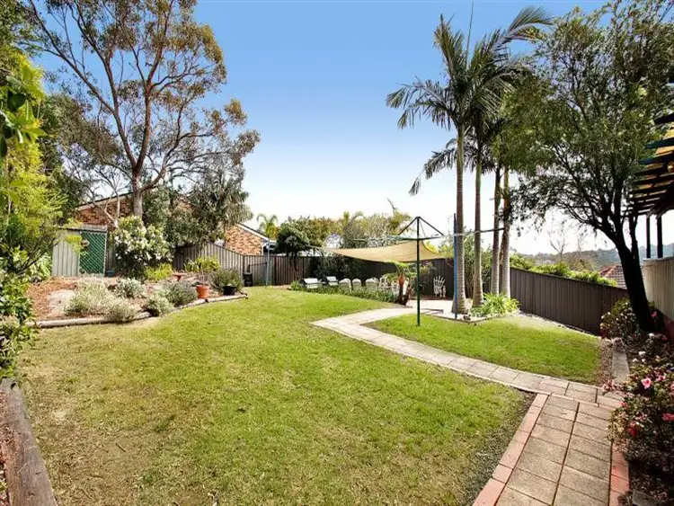 4 Mannikin Drive, Woronora Heights NSW 2233