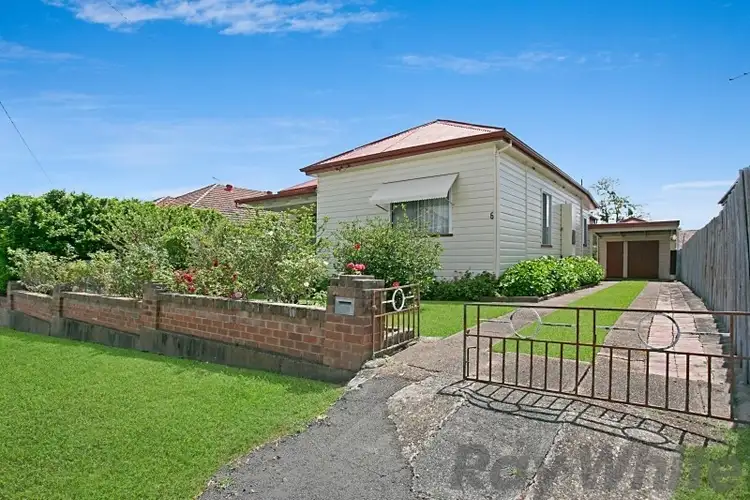 6 Lindesay Street, East Maitland NSW 2323