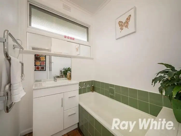 Seventh view of Homely house listing, 1 Winston Court, Blackburn South VIC 3130