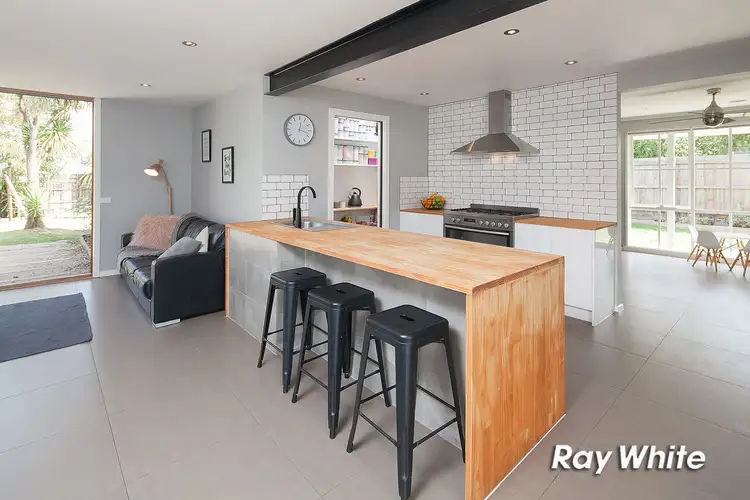 Fifth view of Homely house listing, 19 Darcy Court, Cranbourne VIC 3977