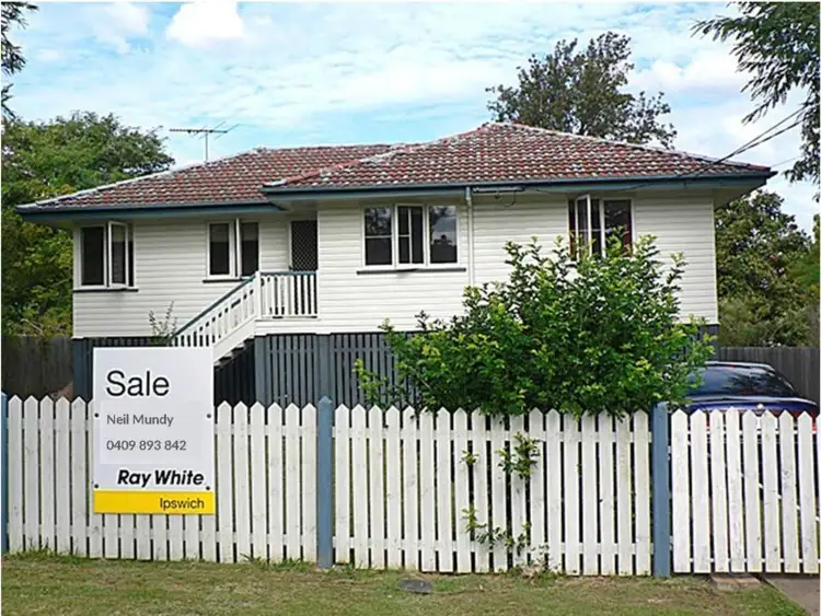 18 Peacock Street, One Mile QLD 4305