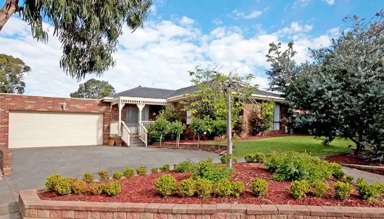 1 Dickerson Avenue, Mill Park VIC 3082