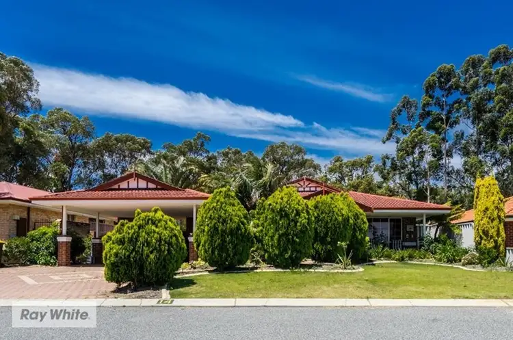 14 Margate Place, Marangaroo WA 6064