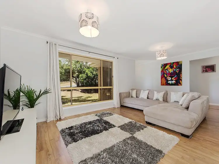 5 Pauline Place, Highland Park QLD 4211